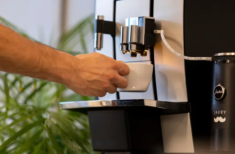 Machines à café Jura en entreprises