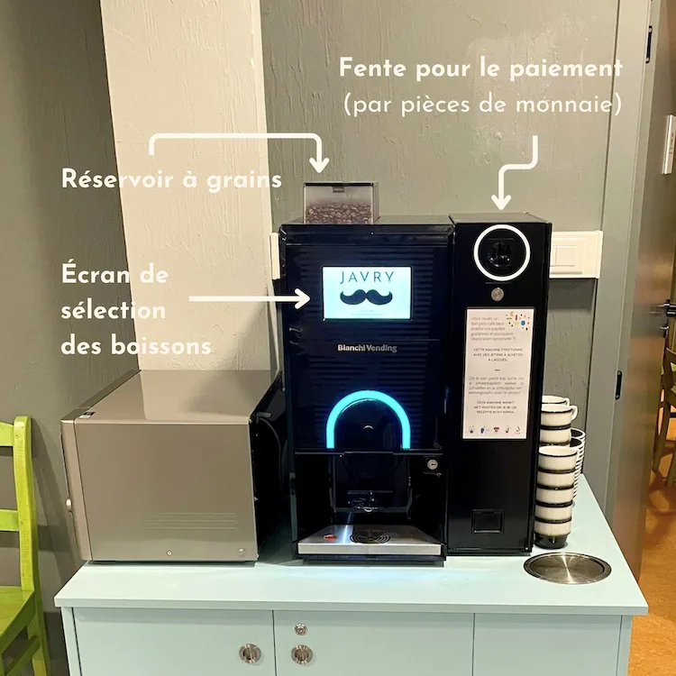 machine à café et chocolat payant en entreprise